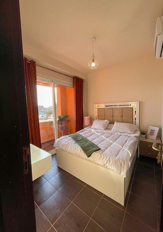 Fully Equipped Apartments Pool & Mountains View In Porto Sharm Resort Extérieur photo